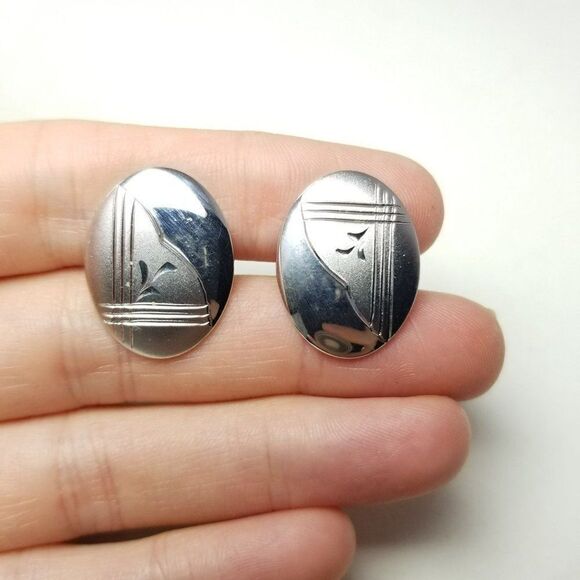 Vintage Sterling Silver Oval Cufflink, Etched Minimal Tbar Style, Formal Dress - Picture 6 of 7
